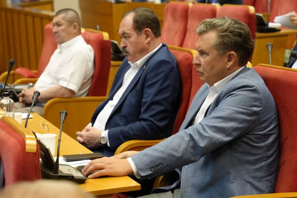 Леонид Черкесов: На сессии Госсовета внесли изменения в закон, касающийся вопросов налогового регулирования в Чувашской Республике Леонид Черкесов: На сессии Госсовета внесли изменения в закон, касающийся вопросов налогового регулирования в Чувашской Республике