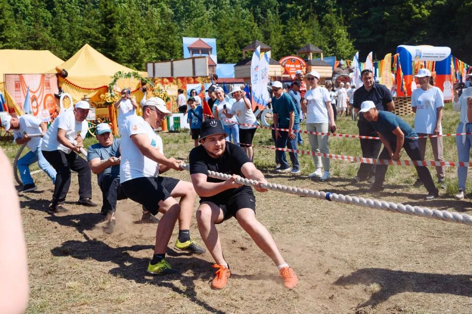 Ура! V юбилейный агродобровольческий слёт «Лучшие на селе» успешно завершился! Ура! V юбилейный агродобровольческий слёт «Лучшие на селе» успешно завершился!