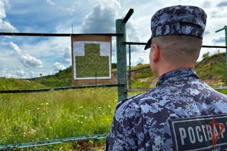 В Чувашии определили лучшие патрульные экипажи Росгвардии В Чувашии определили лучшие патрульные экипажи Росгвардии