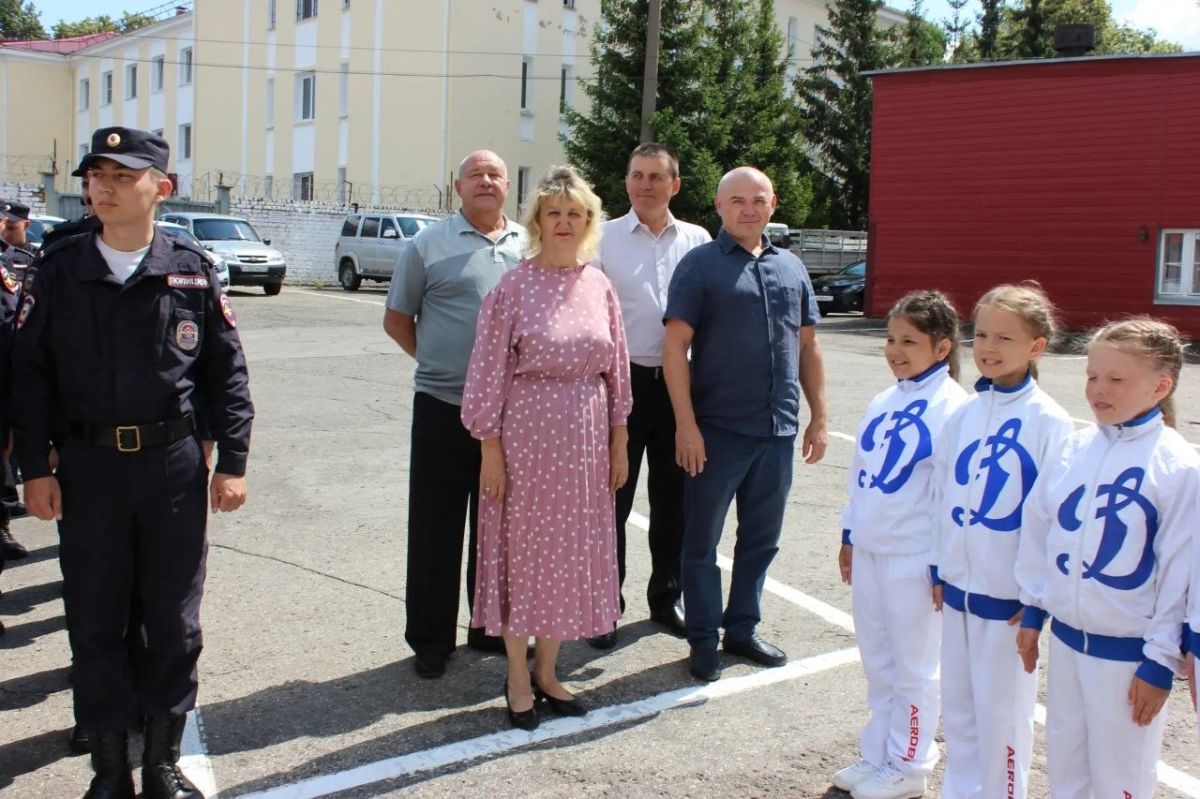 В Управлении МВД России по городу Чебоксары в честь 106-й годовщины со дня образования органов внутренних дел республики состоялось торжественное построение личного состава В Управлении МВД России по городу Чебоксары в честь 106-й годовщины со дня образования органов внутренних дел республики состоялось торжественное построение личного состава