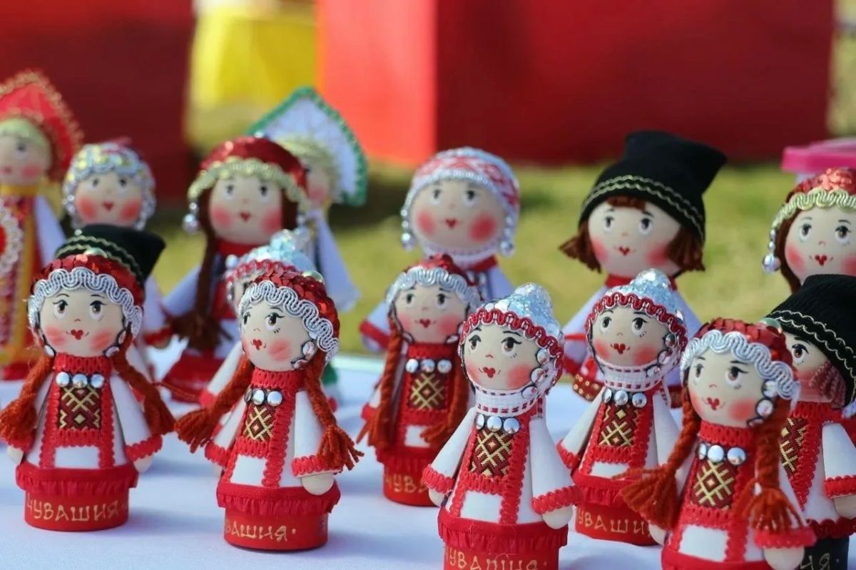 Тихвинская ярмарка в Цивильске стала одним из центральных событий Года дружбы народов в Чувашии Тихвинская ярмарка в Цивильске стала одним из центральных событий Года дружбы народов в Чувашии