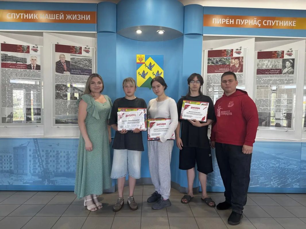В Новочебоксарске наградили победителей городского конкурса рисунков на призы «Волонтёрской роты Боевого Братства» В Новочебоксарске наградили победителей городского конкурса рисунков на призы «Волонтёрской роты Боевого Братства»