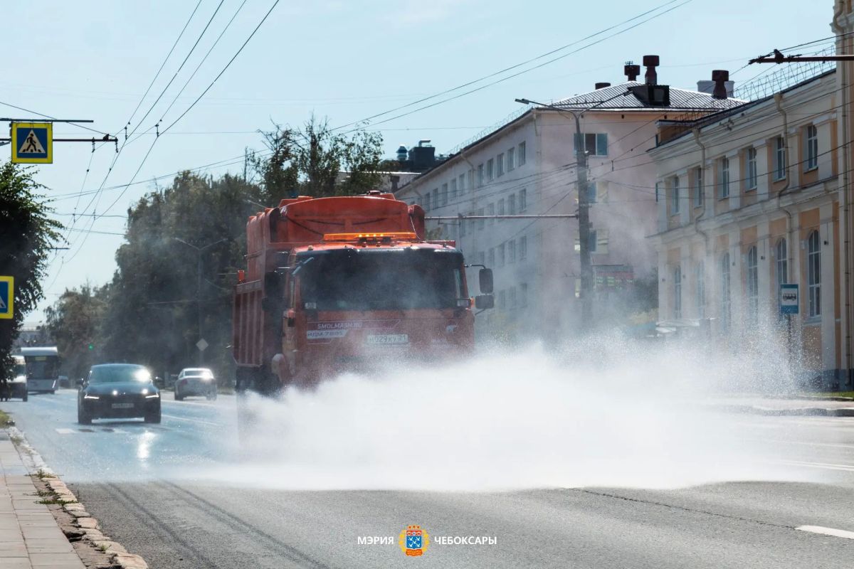 Уважаемые чебоксарцы!. Сегодня столбики термометра выдерживают отметку +30°C