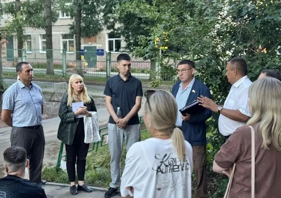В Чебоксарах продолжаются встречи с жителями в рамках республиканской программы "НИМЕ - Народный бюджет" В Чебоксарах продолжаются встречи с жителями в рамках республиканской программы "НИМЕ - Народный бюджет"