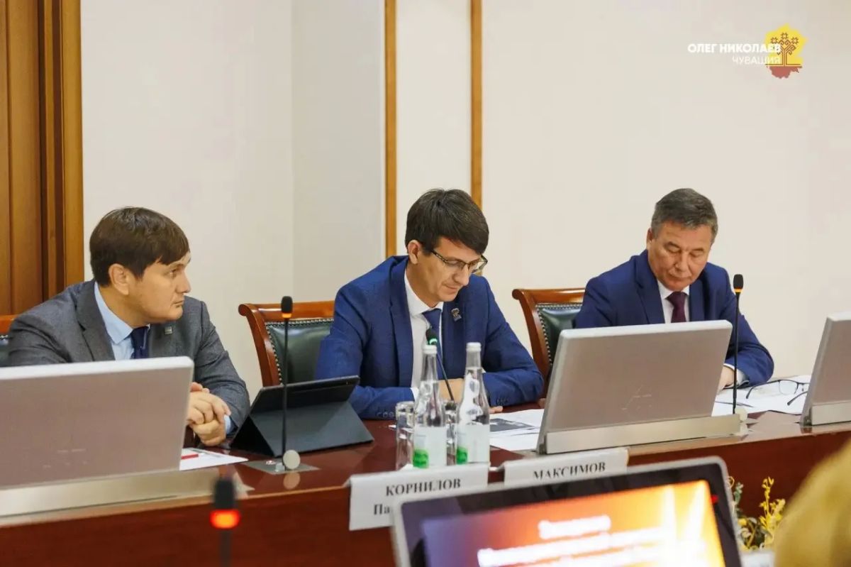 Олег Николаев: Продолжаем создавать в Чувашии современные и комфортные общественные пространства, сохраняя историческое наследие наших городов и сел Олег Николаев: Продолжаем создавать в Чувашии современные и комфортные общественные пространства, сохраняя историческое наследие наших городов и сел