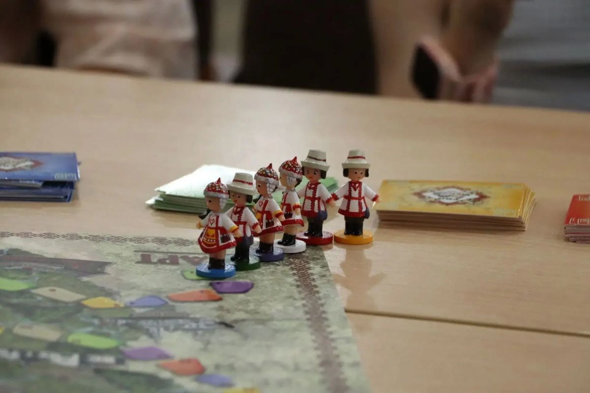 Настольная игра «PROЧувашию» объединила знатоков родного края Настольная игра «PROЧувашию» объединила знатоков родного края