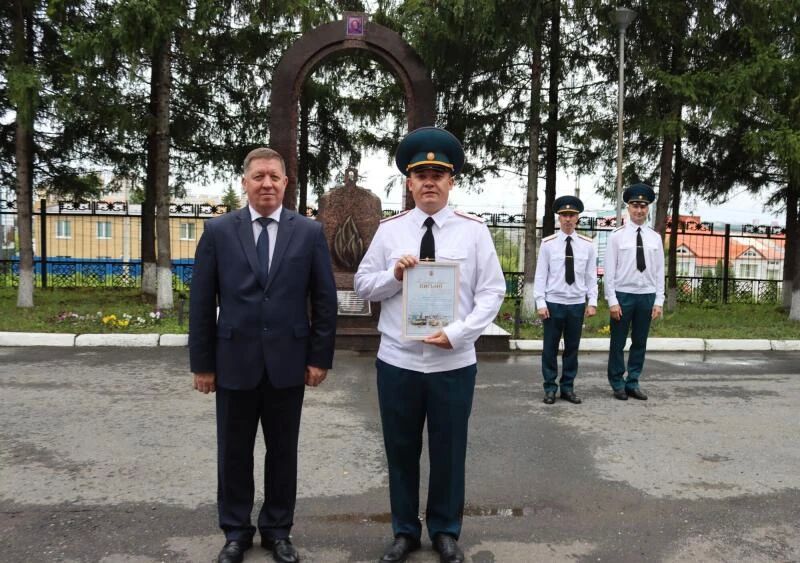 Чествование сотрудников государственного пожарного надзора Чествование сотрудников государственного пожарного надзора