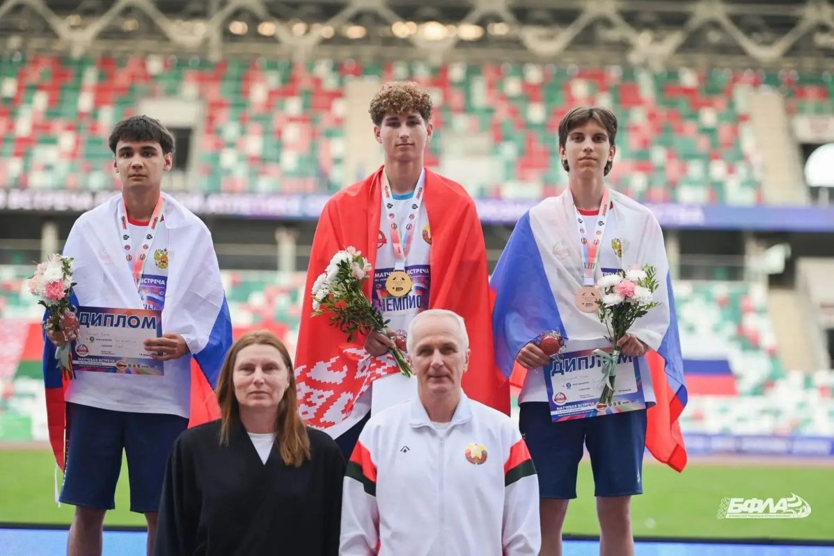 Воспитанник чебоксарской спортивной школы № 8 имени Е. Николаевой Никита Платонов завоевал "серебро" на международных соревнованиях Воспитанник чебоксарской спортивной школы № 8 имени Е. Николаевой Никита Платонов завоевал "серебро" на международных соревнованиях