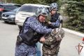В Чебоксарах росгвардейцы задержали мужчину за нападение на медсестру