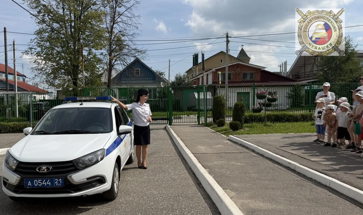 Правила дорожного движения важно знать с самого детства Правила дорожного движения важно знать с самого детства