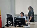 В Чувашии получатель госуслуг поблагодарил сотрудников полиции за оперативное оформление документов