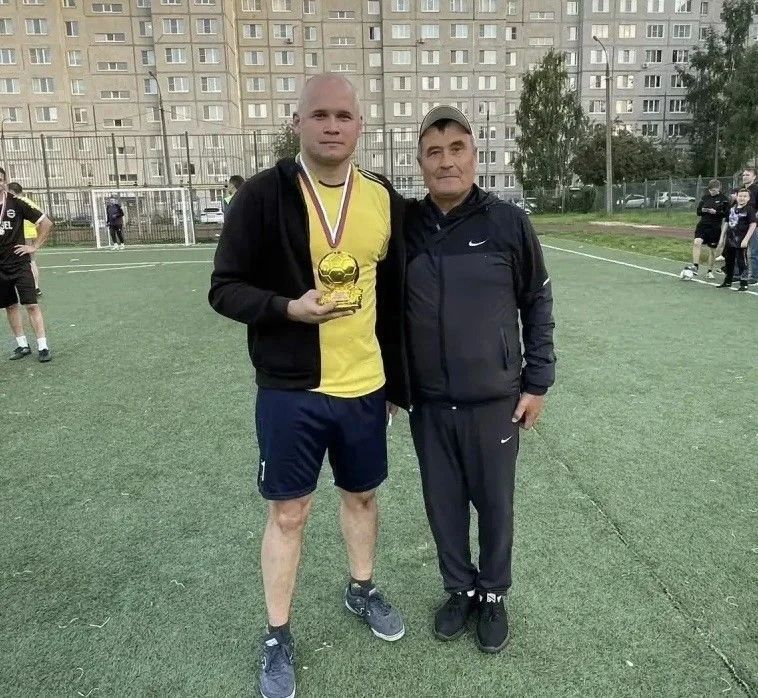 В Чебоксарах подвели итоги группового этапа дворовой футбольной лиги В Чебоксарах подвели итоги группового этапа дворовой футбольной лиги