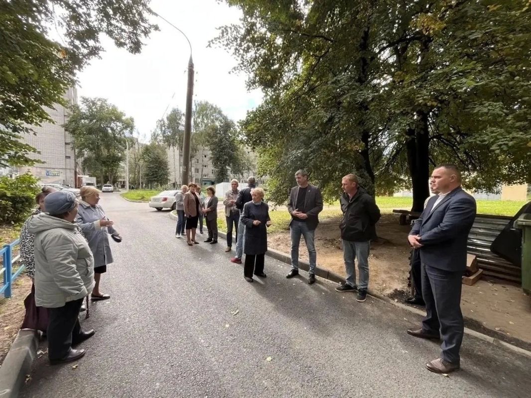 От инициативы к результату: в доме 33 на Эгерском бульваре завершился ремонт дворовой территории От инициативы к результату: в доме 33 на Эгерском бульваре завершился ремонт дворовой территории