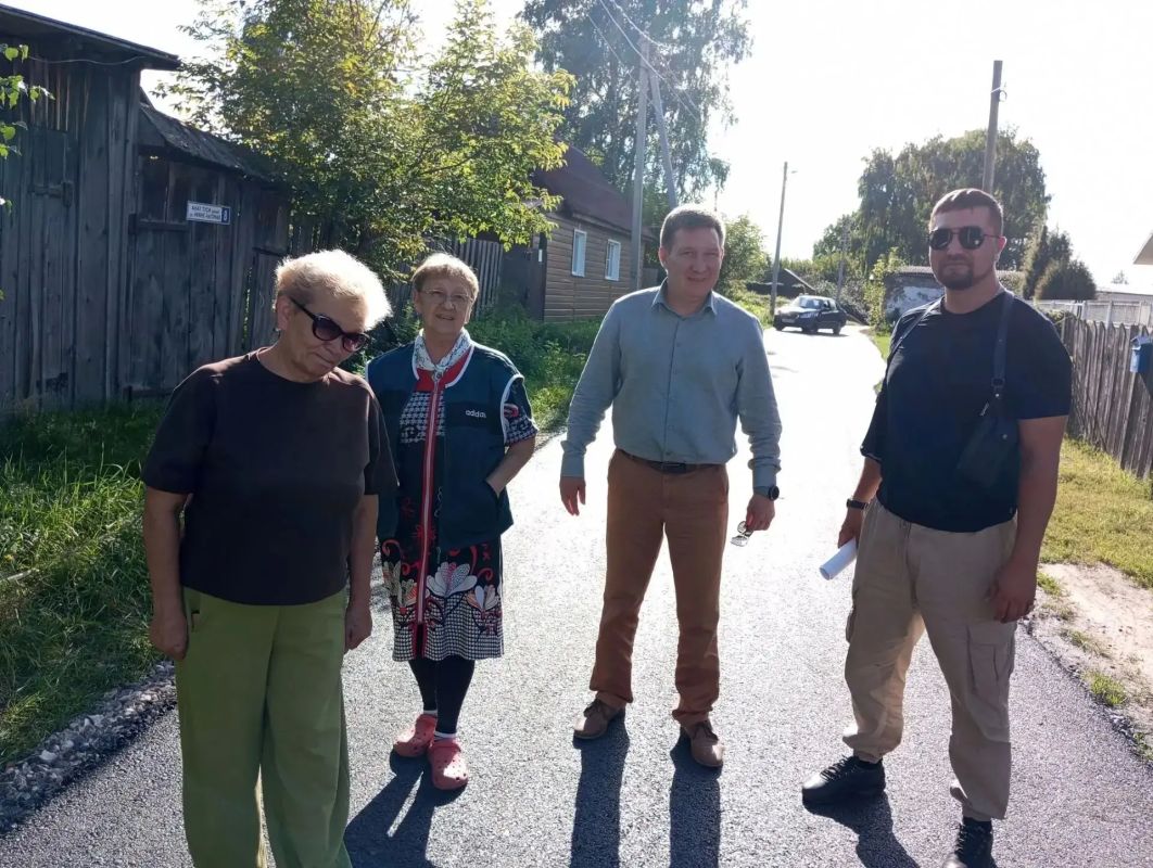 «НИМЕ» в действии. В Заволжье приближаются к завершению два проекта, реализуемые по программе Главы Чувашии Олега Николаева «НИМЕ — Народный бюджет» «НИМЕ» в действии. В Заволжье приближаются к завершению два проекта, реализуемые по программе Главы Чувашии Олега Николаева «НИМЕ — Народный бюджет»