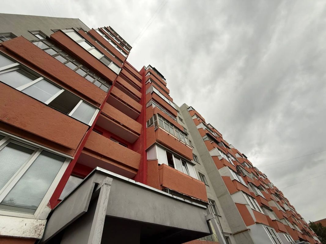 В Чебоксарах продолжаются встречи с жителями в рамках партийного проекта «Единой России» «Школа ЖКХ» В Чебоксарах продолжаются встречи с жителями в рамках партийного проекта «Единой России» «Школа ЖКХ»