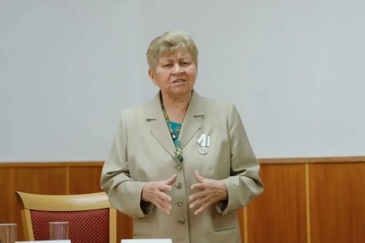Станислав Трофимов: Награда за годы труда и преданности родному городу Чебоксары Станислав Трофимов: Награда за годы труда и преданности родному городу Чебоксары