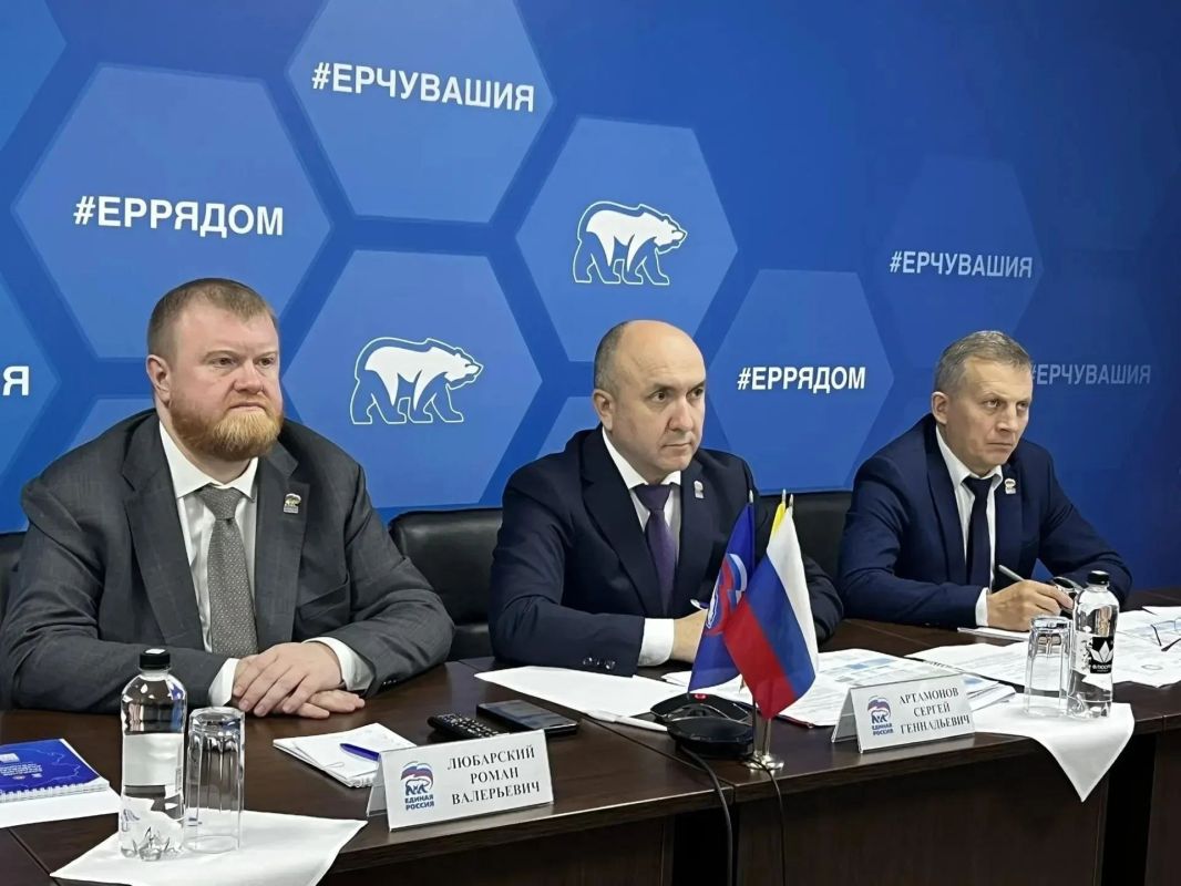 Сергей Артамонов выступил на селекторе «Единой России» Сергей Артамонов выступил на селекторе «Единой России»
