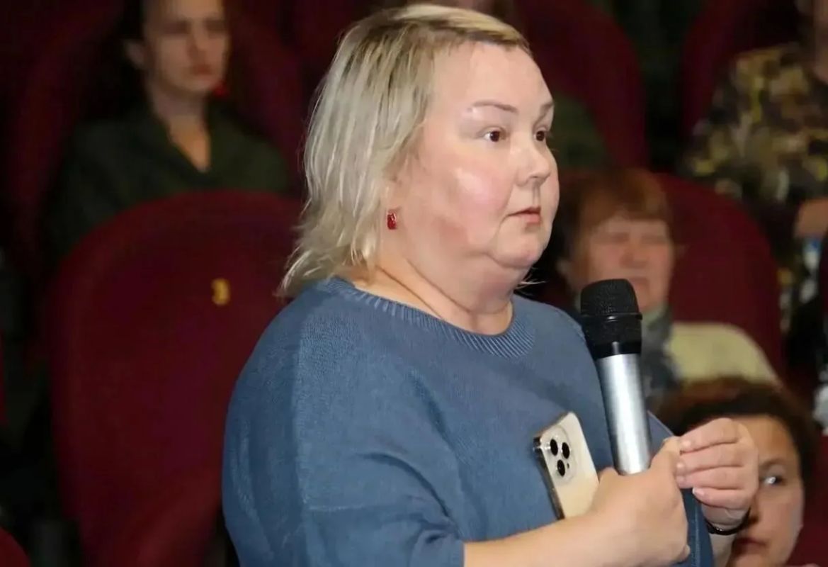В Новочебоксарске запущена «СВОя линия» В Новочебоксарске запущена «СВОя линия»