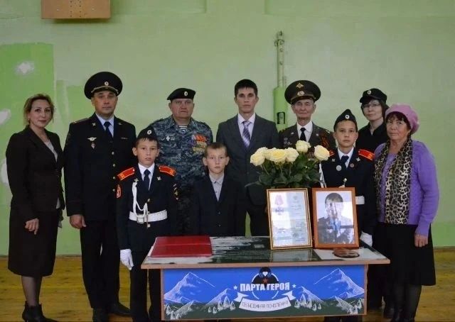 В Чебоксарском округе состоялось военно-спортивное многоборье памяти погибшего на службе сержанта полиции Леонида Пучкова В Чебоксарском округе состоялось военно-спортивное многоборье памяти погибшего на службе сержанта полиции Леонида Пучкова
