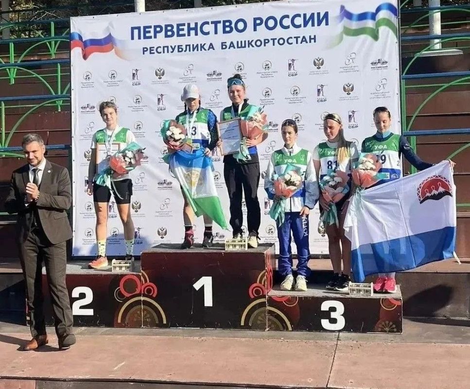 Воспитанники спортивной школы олимпийского резерва № 2 из Чувашии Артем Вершинин и Полина Архипова стали бронзовыми призерами первенства России по биатлону среди юношей и девушек 17-18 лет, которое стартовало в столице... Воспитанники спортивной школы олимпийского резерва № 2 из Чувашии Артем Вершинин и Полина Архипова стали бронзовыми призерами первенства России по биатлону среди юношей и девушек 17-18 лет, которое стартовало в столице...