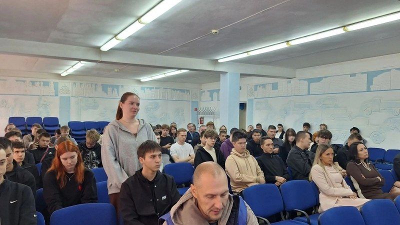 В Чувашии полицейские и общественники присоединились к Всероссийской неделе безопасности дорожного движения В Чувашии полицейские и общественники присоединились к Всероссийской неделе безопасности дорожного движения