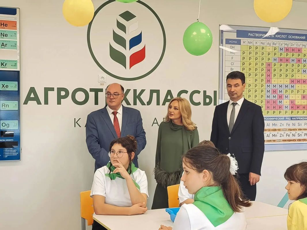 В Канашском округе открылся агротехнологический класс по птицеводству В Канашском округе открылся агротехнологический класс по птицеводству
