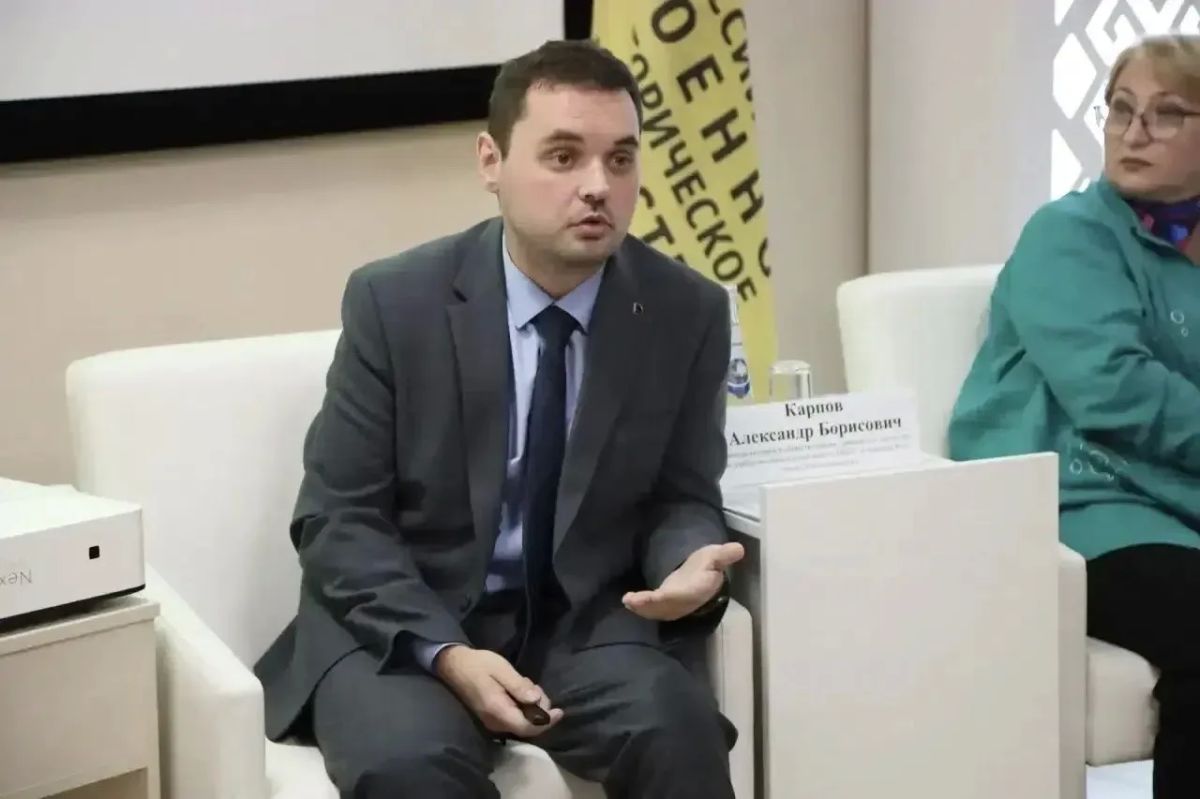 Дмитрий Захаров:. Провёл расширенную пресс-конференцию регионального отделения Российского военно-исторического общества - РВИО Говорили о государственных учебниках по истории, изданных под редакцией Владимира Мединского Дмитрий Захаров:. Провёл расширенную пресс-конференцию регионального отделения Российского военно-исторического общества - РВИО Говорили о государственных учебниках по истории, изданных под редакцией Владимира Мединского
