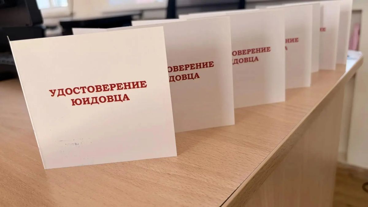 Клятва, удостоверение и важная миссия: в четырех школах Чебоксар четвероклассники и пятиклассники вступили в ряды ЮИД Клятва, удостоверение и важная миссия: в четырех школах Чебоксар четвероклассники и пятиклассники вступили в ряды ЮИД