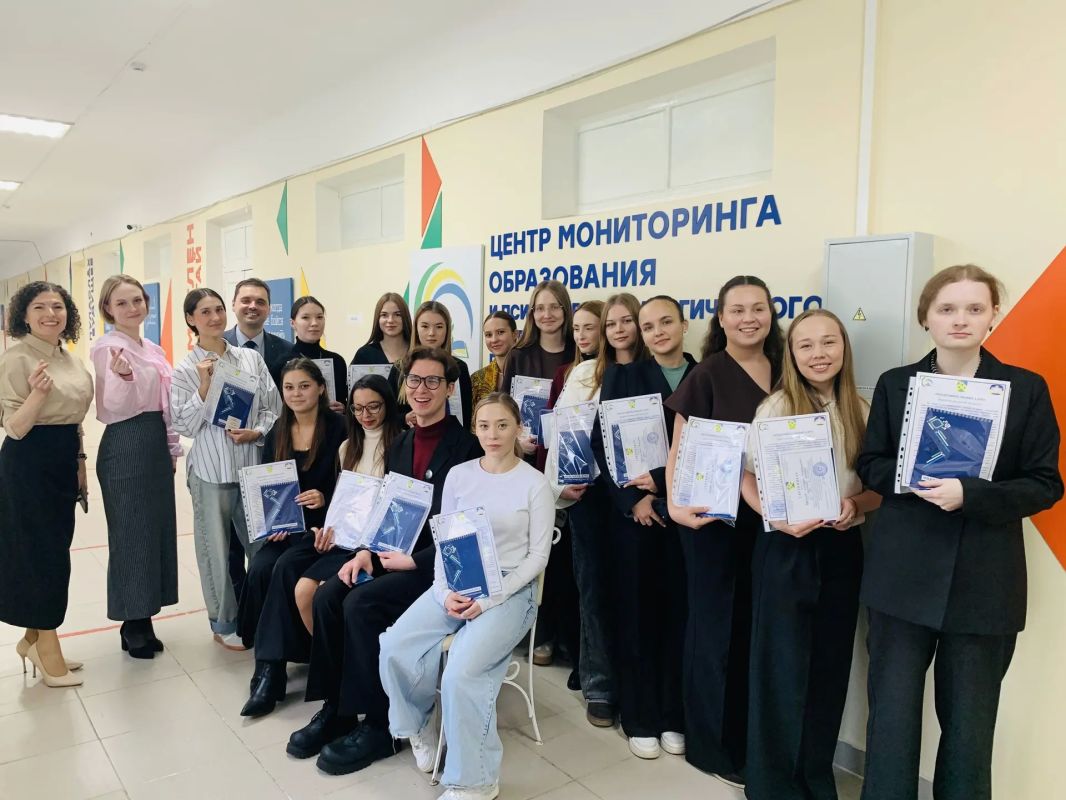 В преддверии Дня учителя в Новочебоксарске состоялся «Учительский дебют» В преддверии Дня учителя в Новочебоксарске состоялся «Учительский дебют»