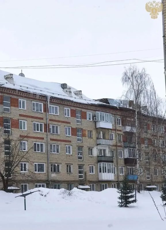 В Алатырском округе вынесен приговор директору обслуживающей жилой дом организации (ООО «Компания Кайрос») В Алатырском округе вынесен приговор директору обслуживающей жилой дом организации (ООО «Компания Кайрос»)