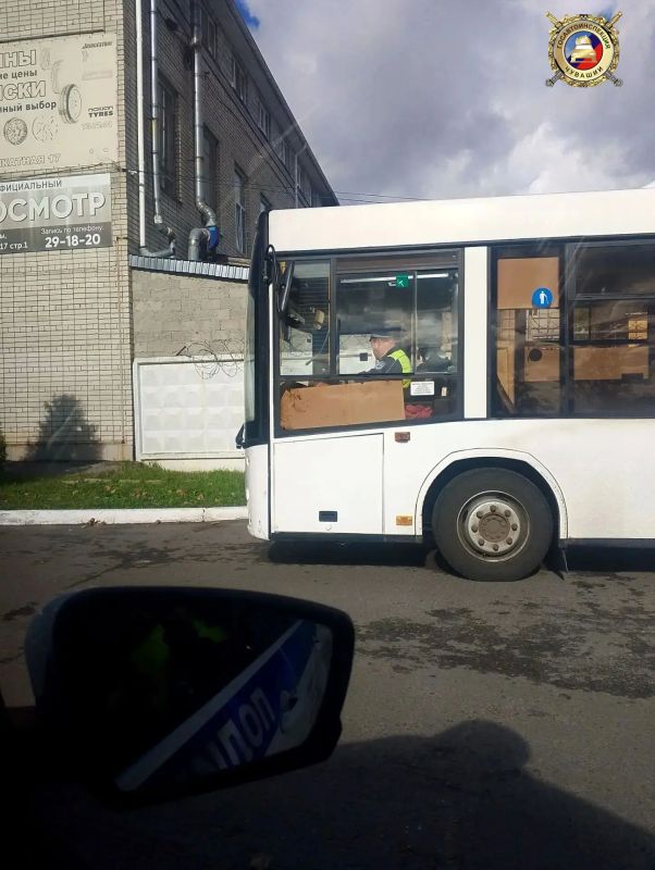 Сообщаем, что в рамках проверки сведений о водителе автобуса в Новочебоксарске, опубликованных в сети Интернет, получена новая информация Сообщаем, что в рамках проверки сведений о водителе автобуса в Новочебоксарске, опубликованных в сети Интернет, получена новая информация