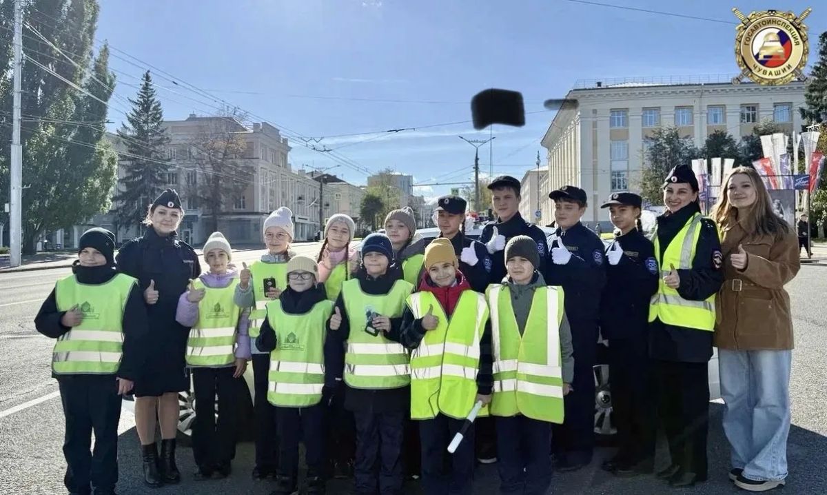В сентябре ученики школ города Чебоксары традиционно писали письма-обращения к водителям В сентябре ученики школ города Чебоксары традиционно писали письма-обращения к водителям