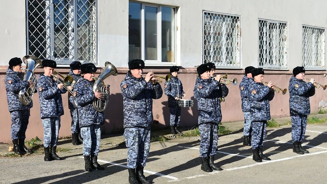В МВД по Чувашской Республике состоялся строевой смотр подразделений аппарата В МВД по Чувашской Республике состоялся строевой смотр подразделений аппарата