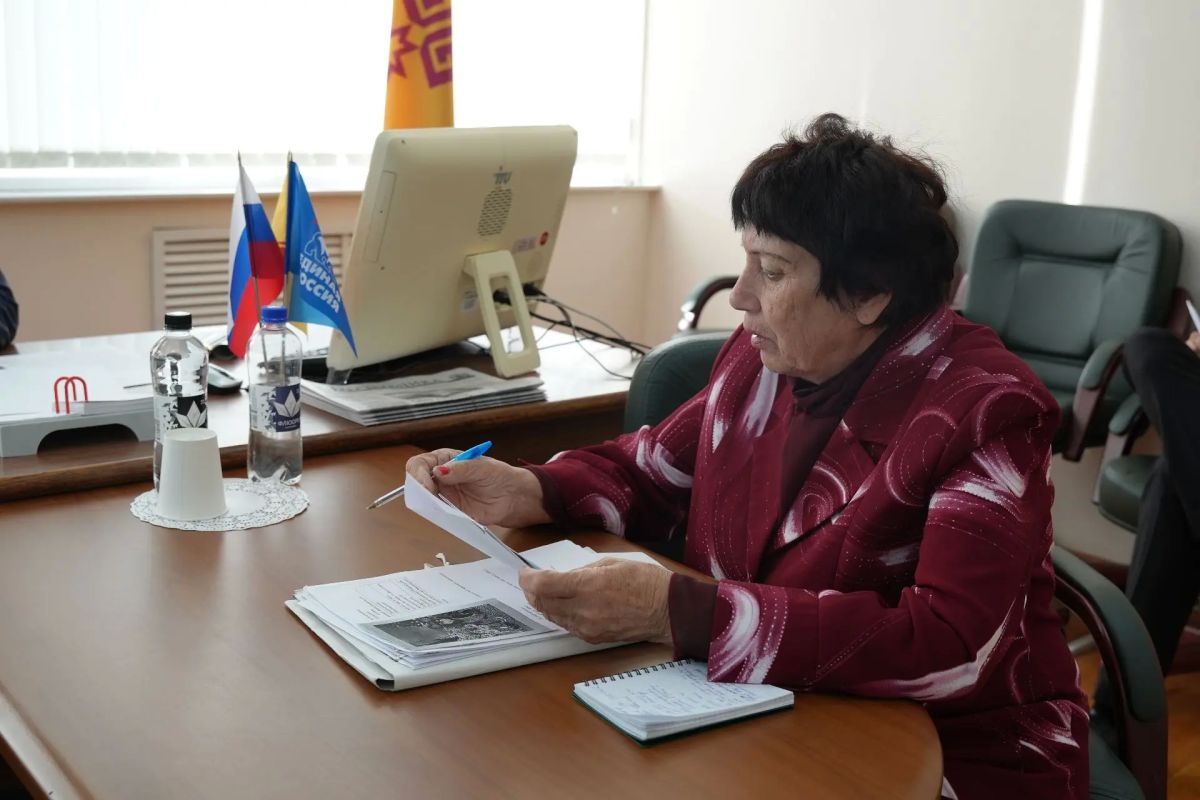 Леонид Черкесов: В общественной приемной Государственного Совета Чувашской Республики провел прием граждан Леонид Черкесов: В общественной приемной Государственного Совета Чувашской Республики провел прием граждан