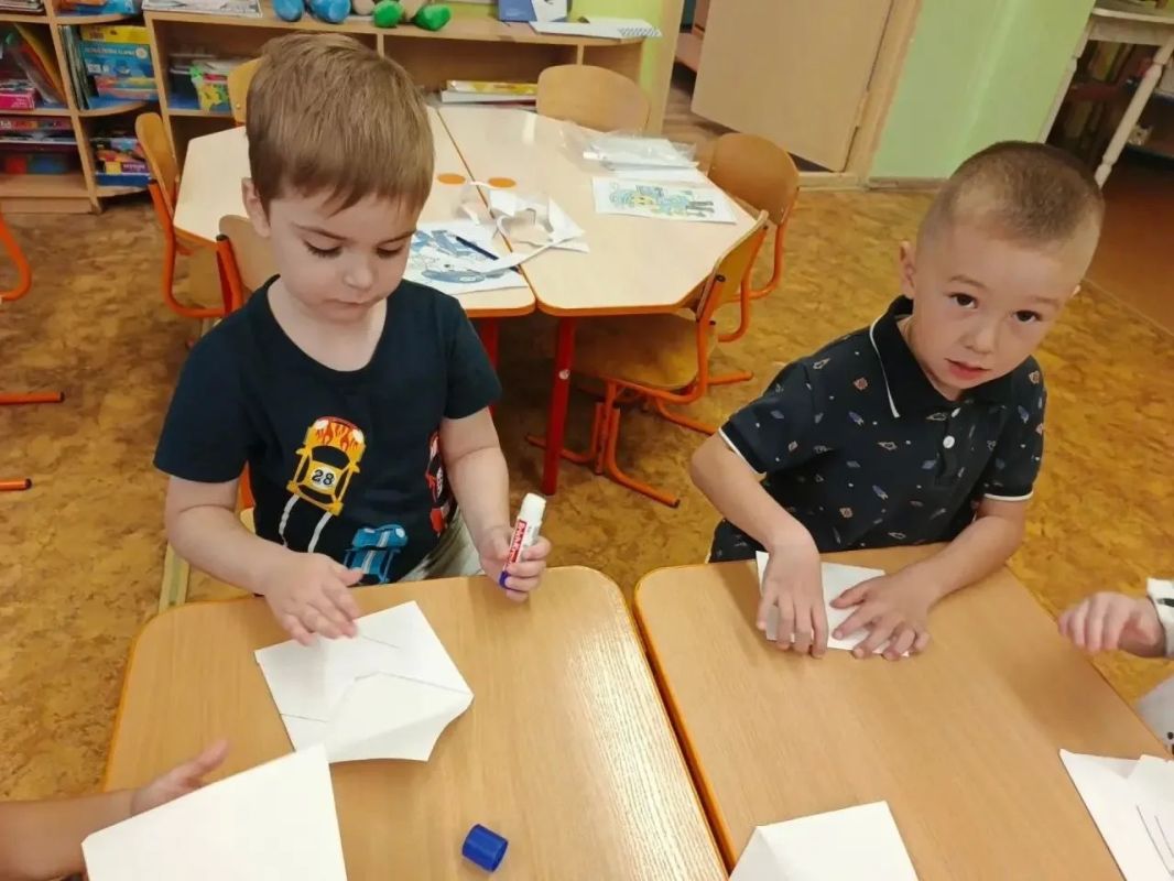 В рамках реализации муниципального проекта «Академия профессий» в группе «Радужка» детского сада № 201 города Чебоксары прошло познавательное игровое занятие В рамках реализации муниципального проекта «Академия профессий» в группе «Радужка» детского сада № 201 города Чебоксары прошло познавательное игровое занятие