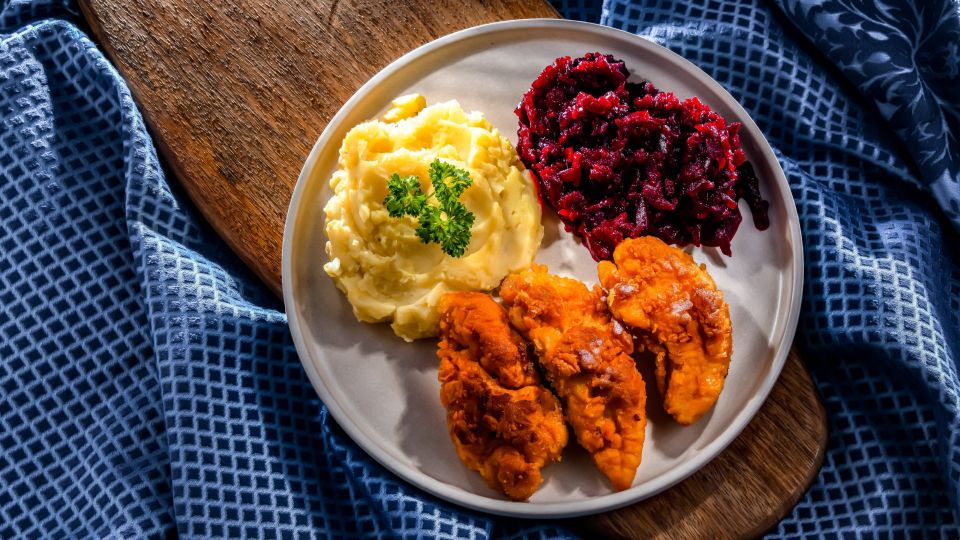 Даже мясоеды не сморщат нос: вот что добавьте в котлеты вместо мясного фарша