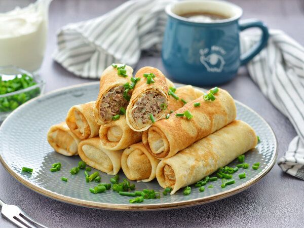 Мясные начинки для блинов: 7 сытных рецептов для вдохновения